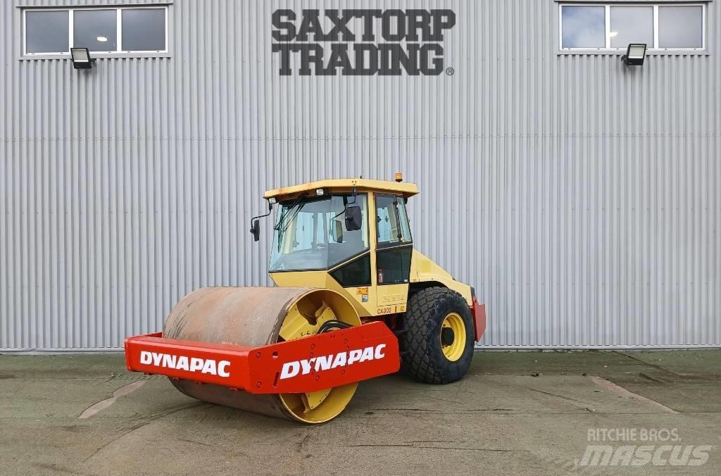 Dynapac CA302 D, Vält Valjci sa jednim bubnjem