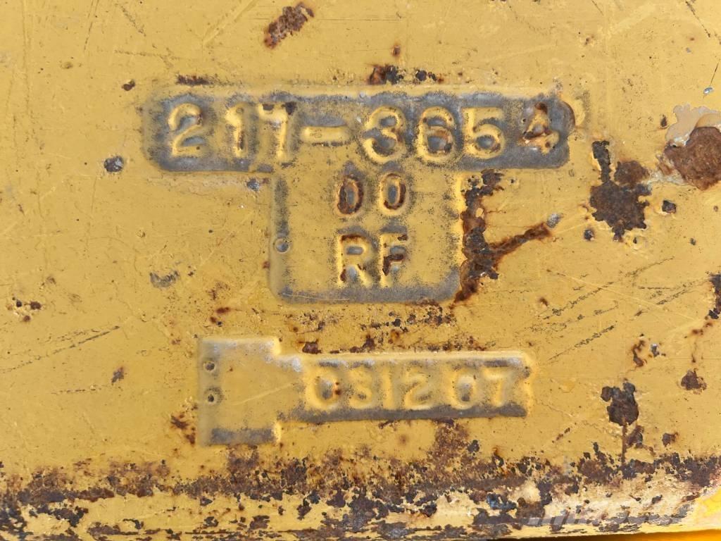 CAT D8R / D8T Ostale komponente za građevinarstvo