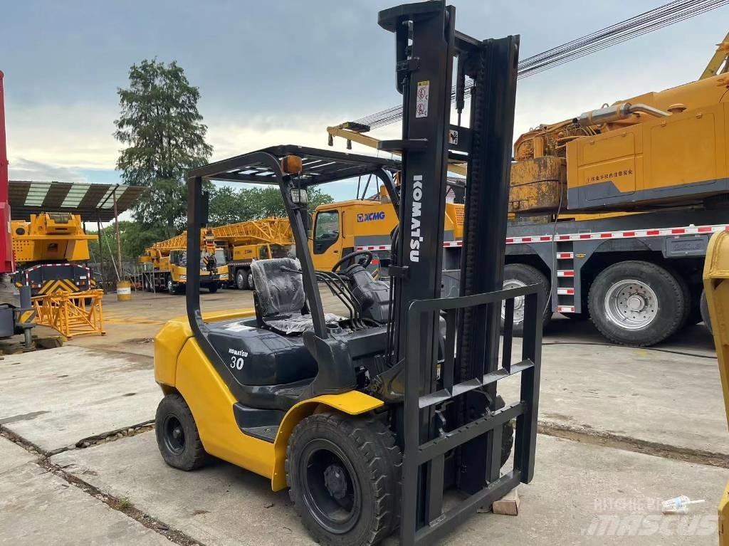 Komatsu FD 30 T-14 Dizelski viljuškari