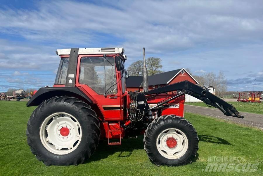Case IH 844 XL Traktori
