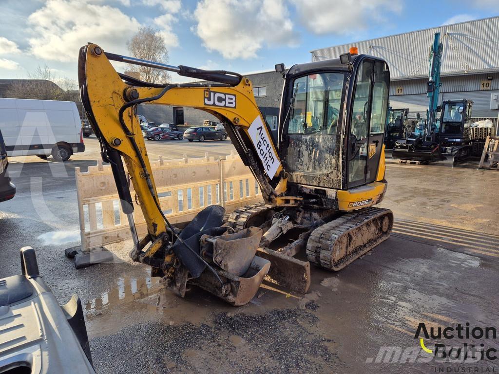 JCB 8026 CTS Mini bageri < 7t
