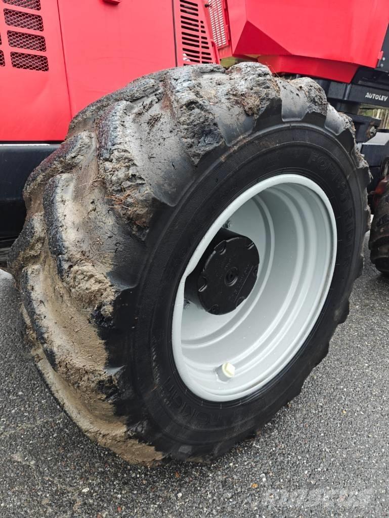 Komatsu 901 TX.1 Harversteri