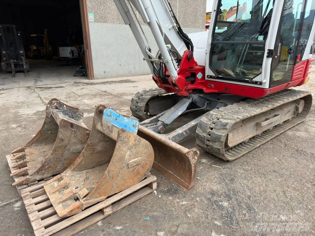 Takeuchi TB290 Bageri guseničari