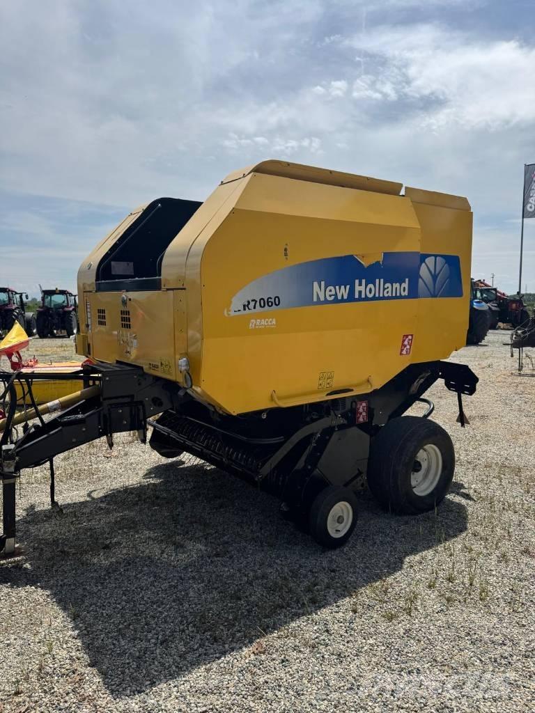 New Holland BR 7060 Prese/balirke za rolo bale