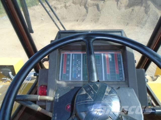 Komatsu WA 250 Utovarivači na točkove