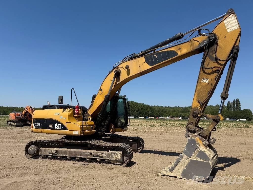 CAT 324 D Bageri guseničari