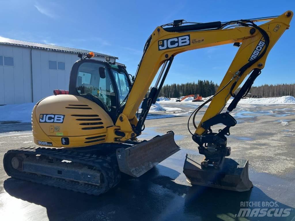 JCB 8085 ECO Midi bageri 7t – 12t