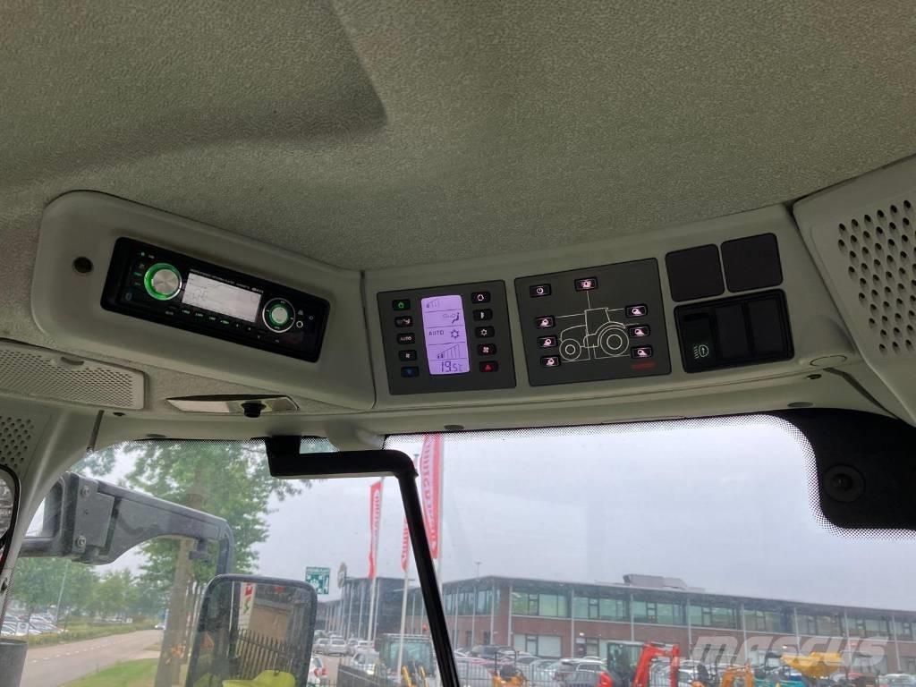 CLAAS Arion 650 CIS Traktori