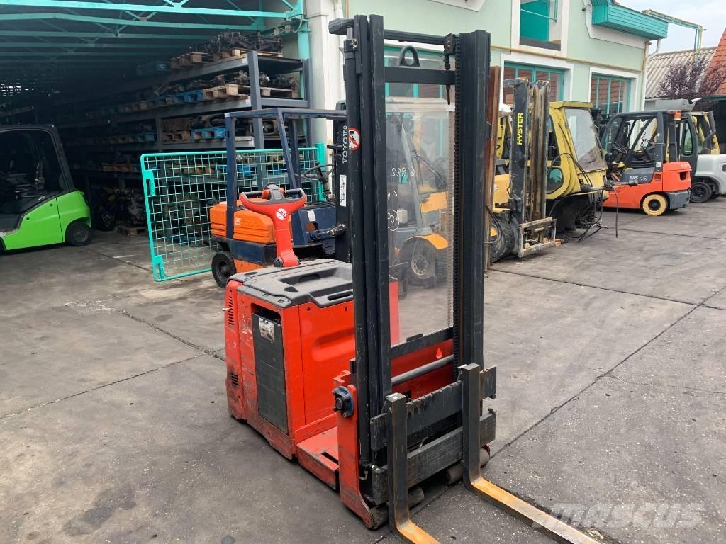 Linde L12AC V-3818 Samopogonski ručni viljuškari