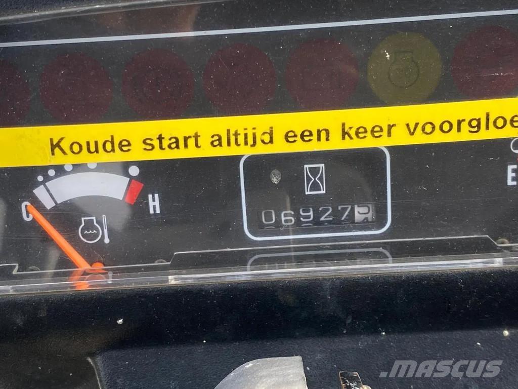 CAT DP35K Dizelski viljuškari