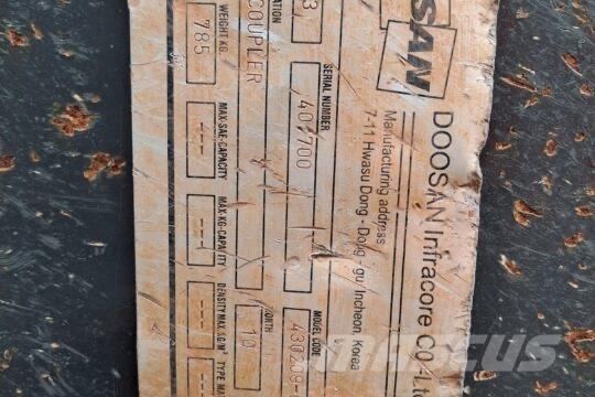 Develon Hitch Mini bageri < 7t