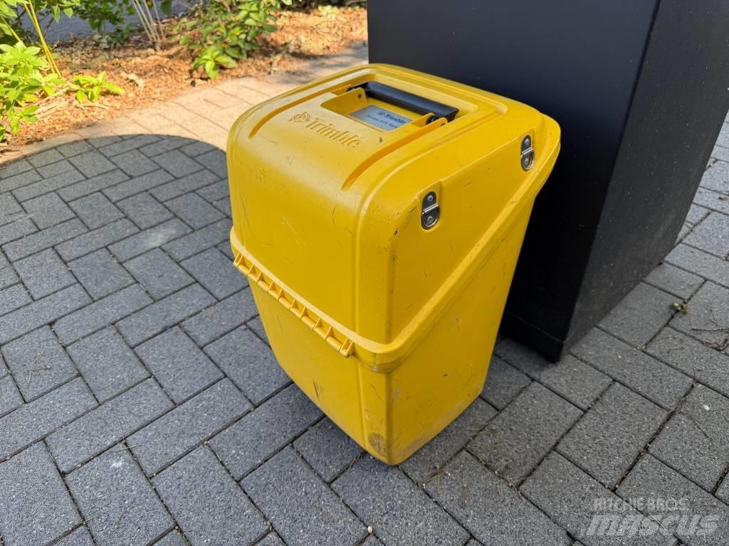 Trimble RTS573 Instrumenti, oprema za merenje i automatizaciju