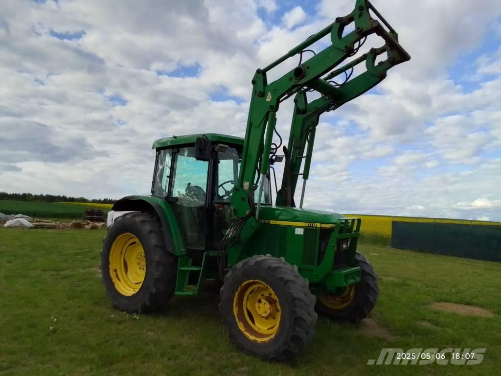 John Deere 6110 SE Traktori