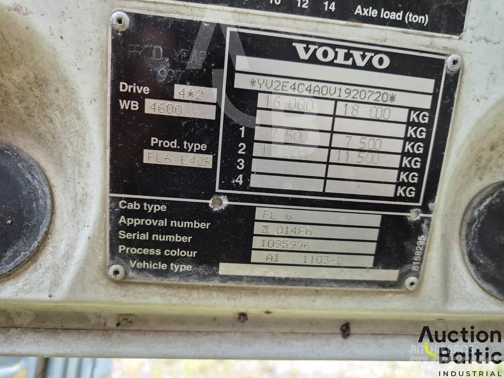 Volvo FL6 Kamioni cisterne