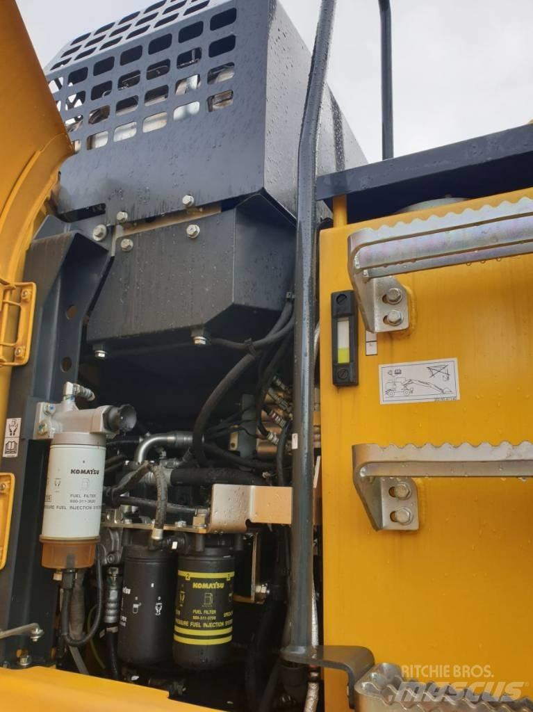 Komatsu PW148-11EO Bageri točkaši
