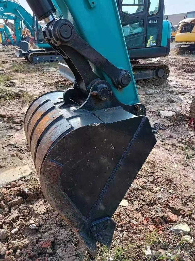 Sunward SWE 80 E9 Bageri guseničari