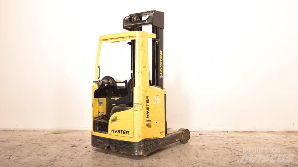 Hyster R 1.4 Viljuškari sa pomičnim stupom