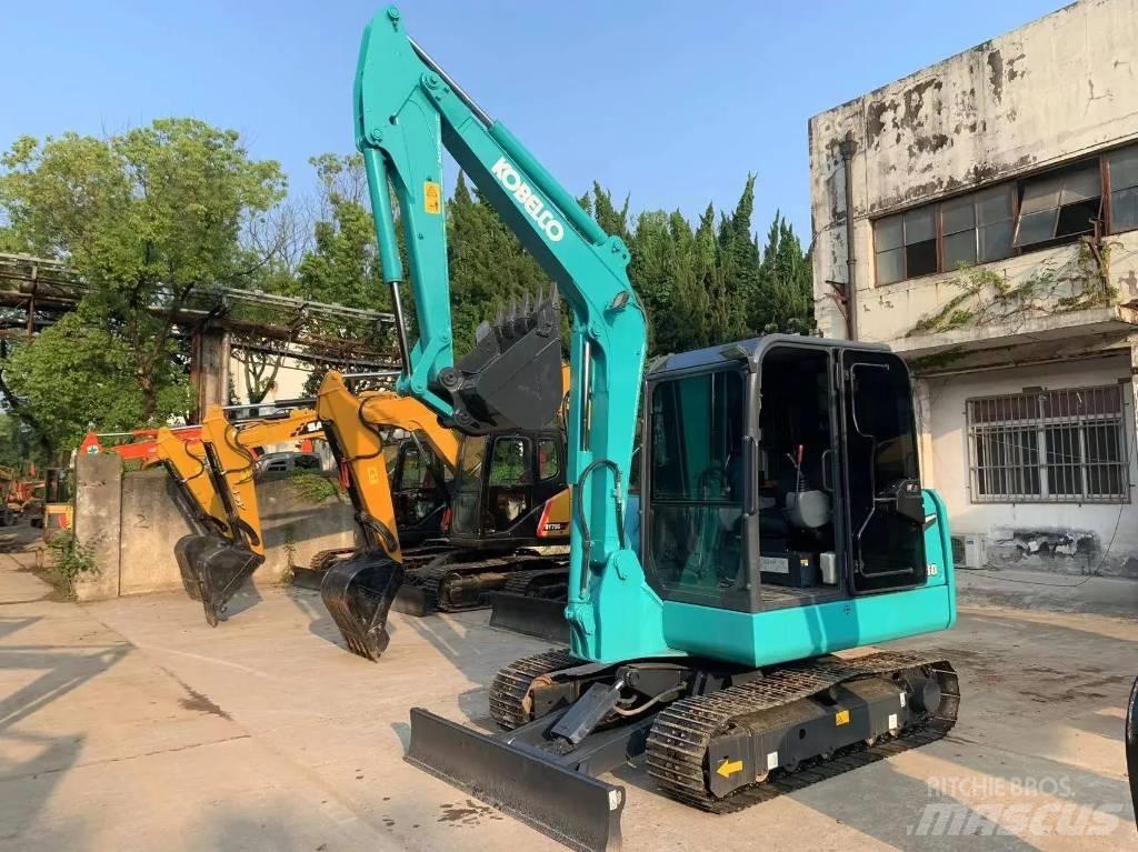 Kobelco SK80D Midi bageri 7t – 12t