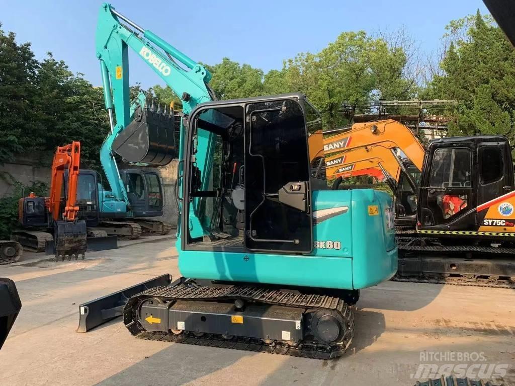 Kobelco SK80D Midi bageri 7t – 12t