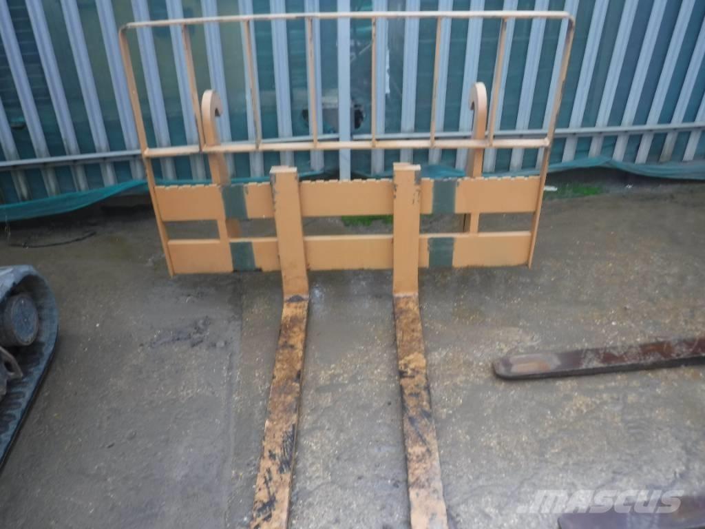 CASE 721 B XT Utovarivači na točkove