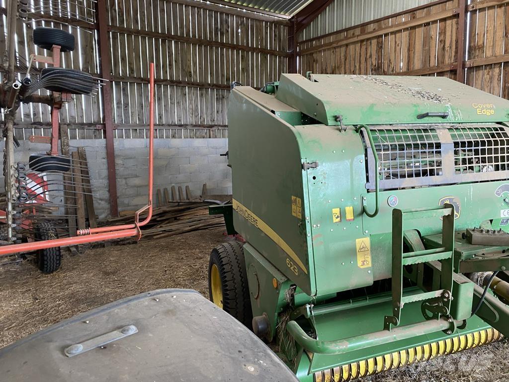 John Deere 623 Prese/balirke za rolo bale
