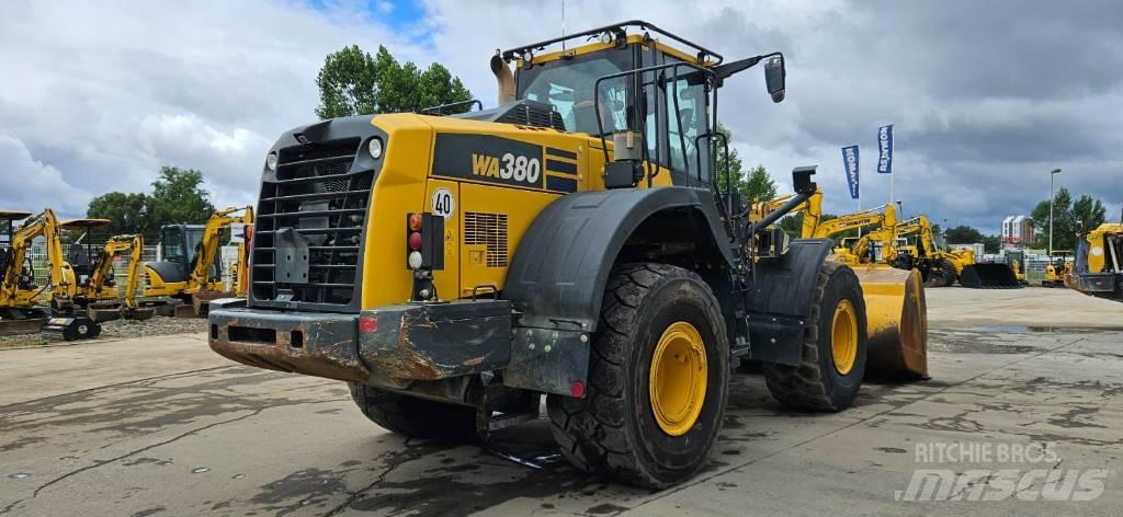 Komatsu WA380-8 Utovarivači na točkove