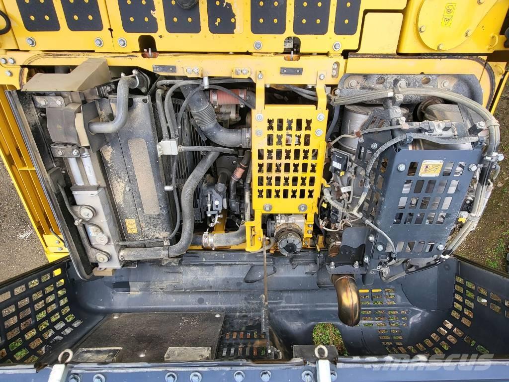 Komatsu PC240NLC-11 Bageri guseničari