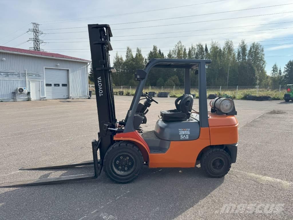 Toyota 02-7 FGJF 35 Plinski viljuškari