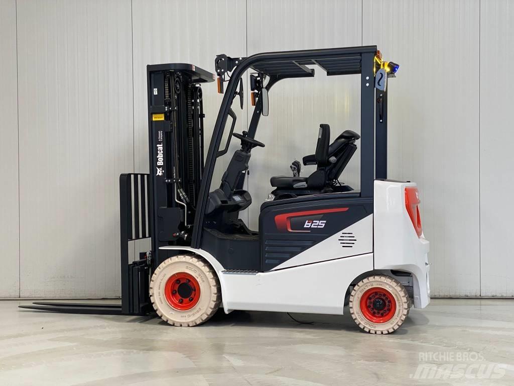 Bobcat B25NS Električni viljuškari