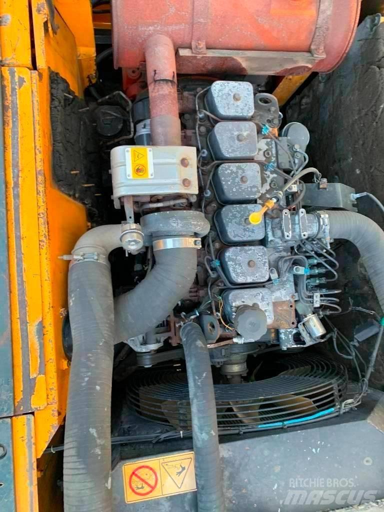 Hyundai R210W-9 Bageri guseničari