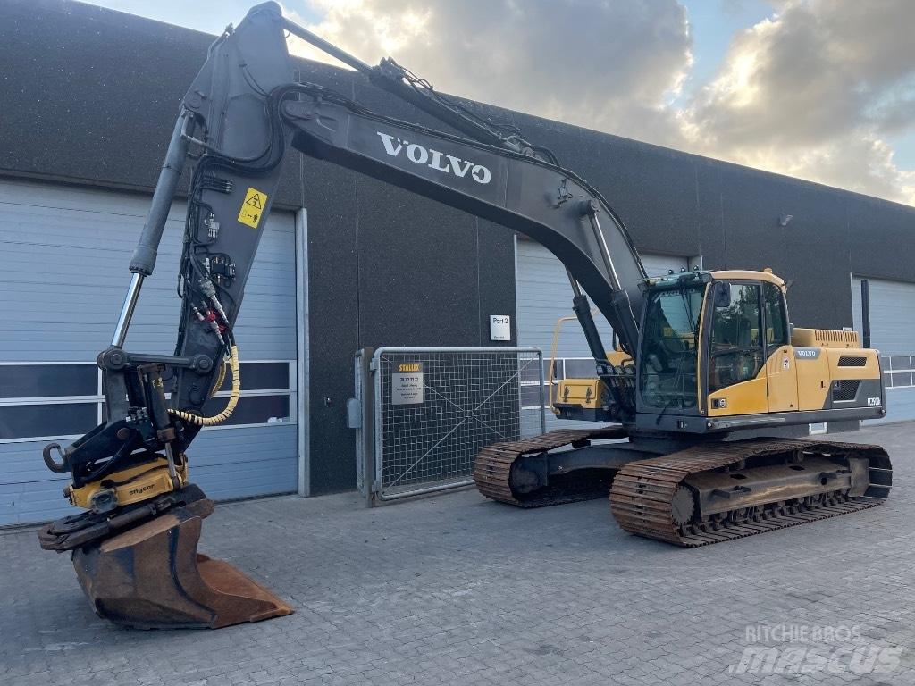 Volvo EC250DL Bageri guseničari