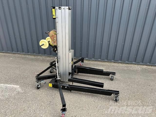 Rees Lift SML3,3 Ostali kranovi i platforme