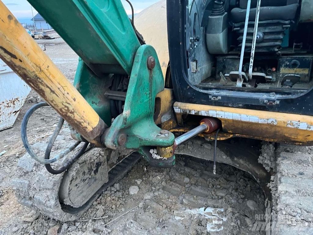 JCB 8080 Midi bageri 7t – 12t