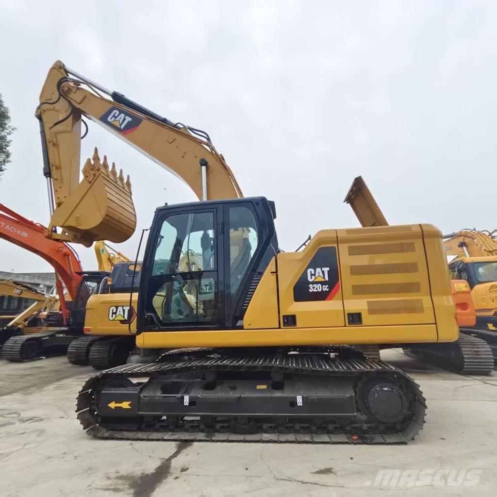 CAT 320 GC Bageri guseničari