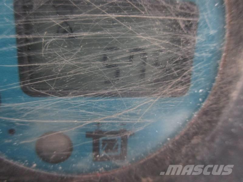 Haulotte Compact 14 Makazaste platforme