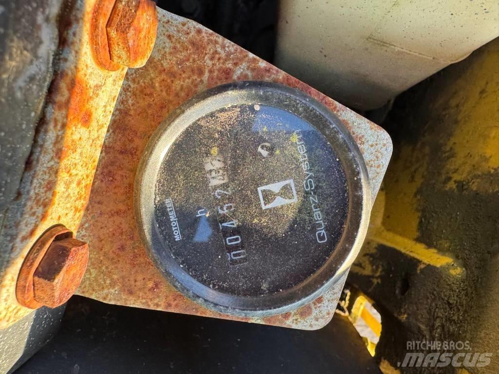 Bomag BW 80 AD-2 Valjci sa duplim bubnjem