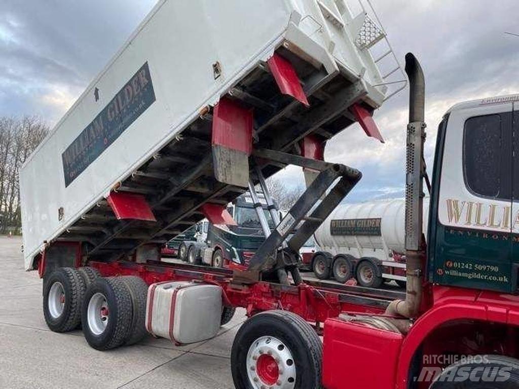 Scania P 380 Kiperi kamioni