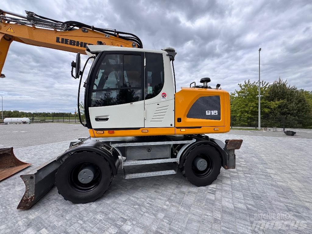 Liebherr A 916 Bageri točkaši