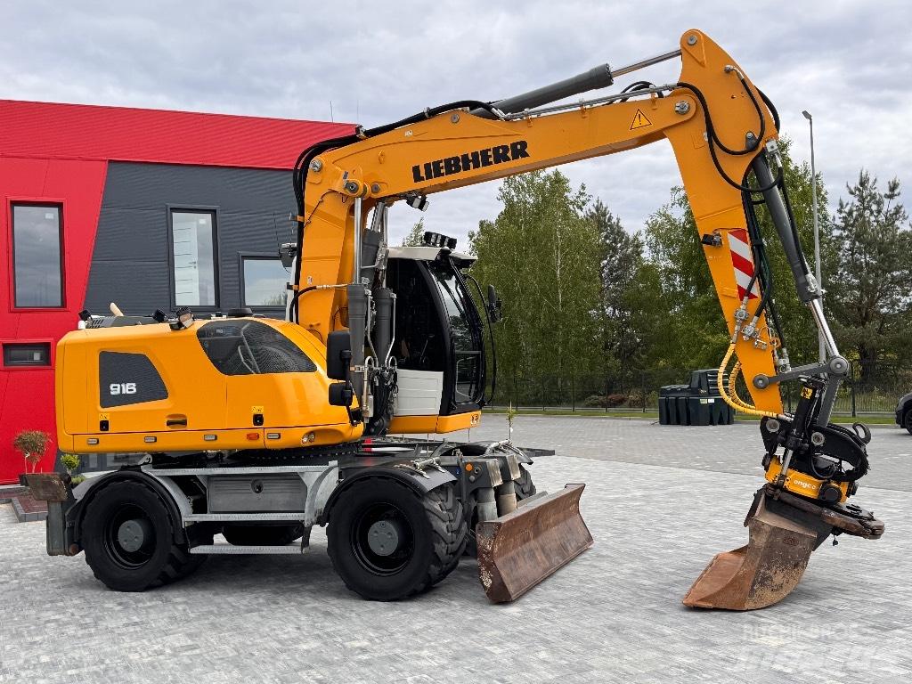 Liebherr A 916 Bageri točkaši