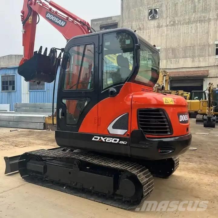 Doosan DX60-9C Mini bageri < 7t
