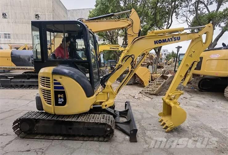 Komatsu PC35 Mini bageri < 7t