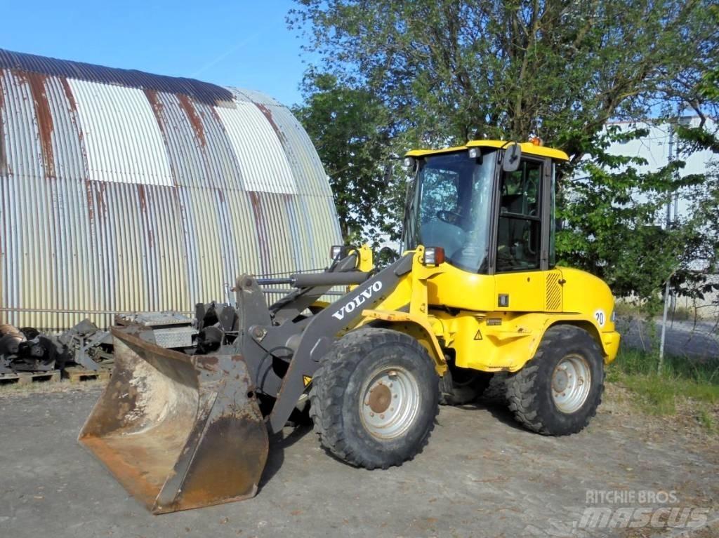 Volvo L 30 B-Z/X Utovarivači na točkove
