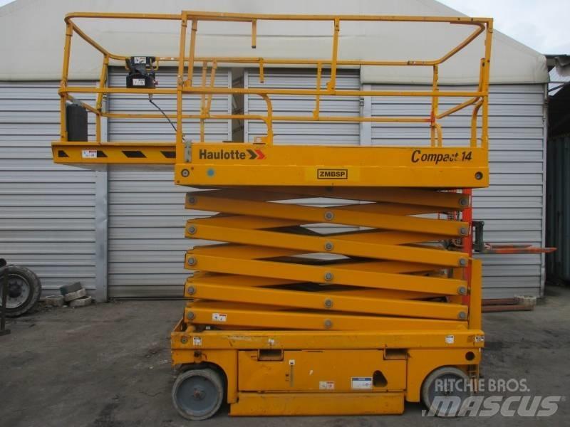 Haulotte Compact 14 Makazaste platforme