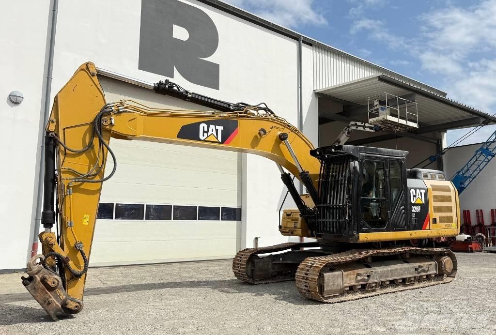 CAT 326F LN Bageri guseničari