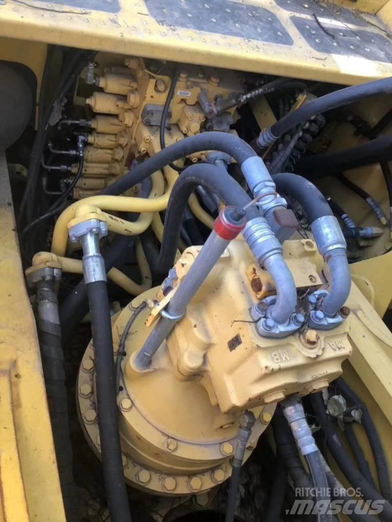 Komatsu PC 490 LC-10 Bageri guseničari