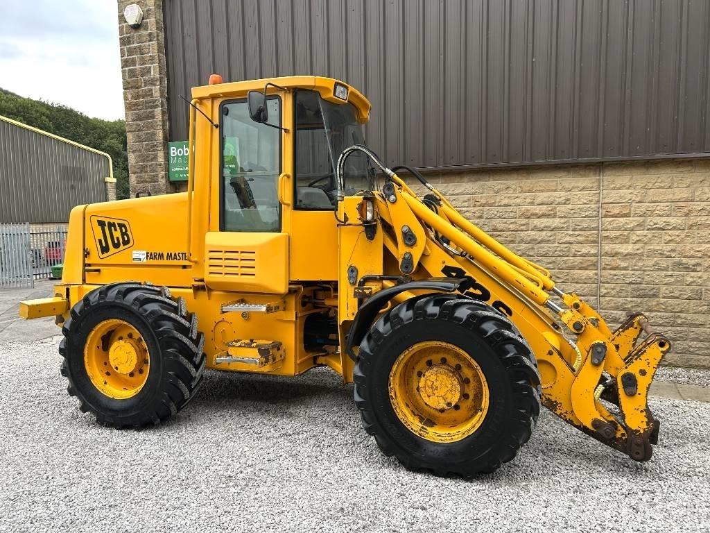 JCB 412S Poljoprivredni teleskopski utovarivači