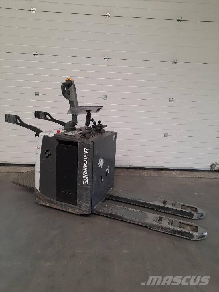 UniCarriers PMR200 Nisko podizni električni viljuškar sa stajalištom