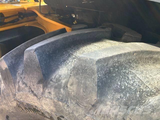 JCB 3CX Plus AEC Rovokopači