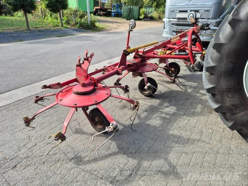 Lely Lotus 600 Okretači i sakupljači sena