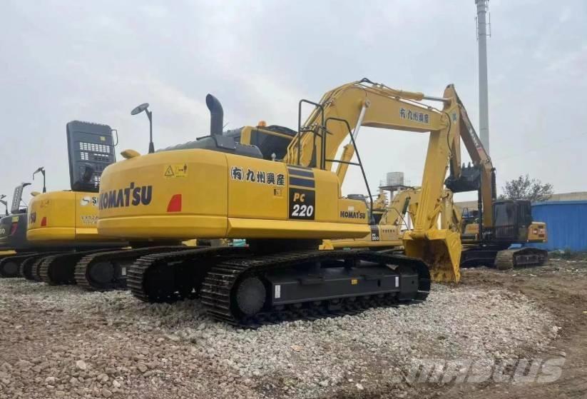 Komatsu 220-8K Bageri guseničari